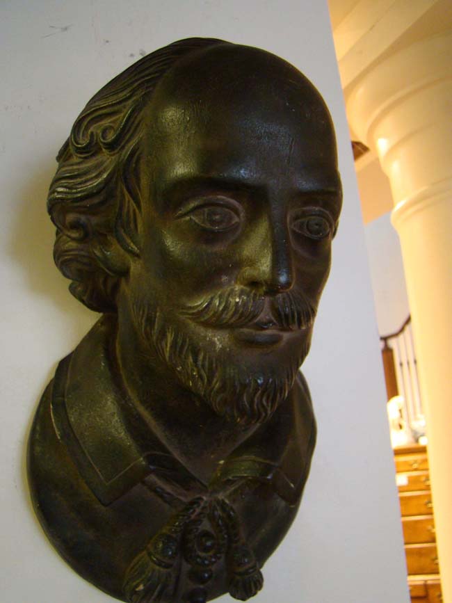 An attractive late 19th century plaster bust of William Shakespeare